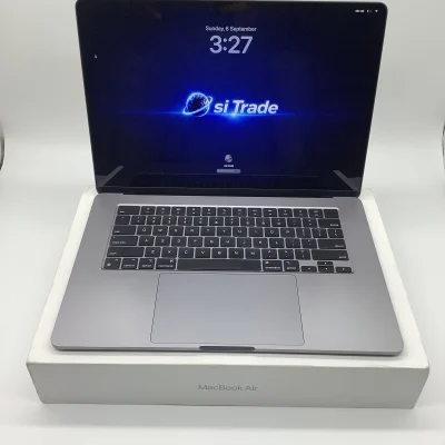 MacBook Air M3 2024 15inch